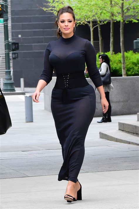 Ashley Graham .